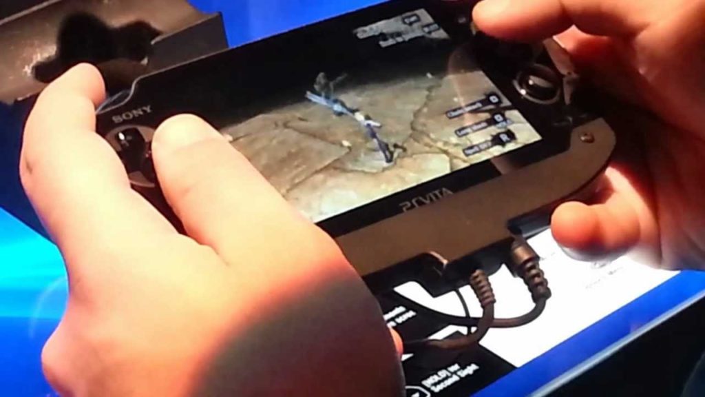 Ces 2013 Off Screen Soul Sacrifice For Ps Vita Gameplay