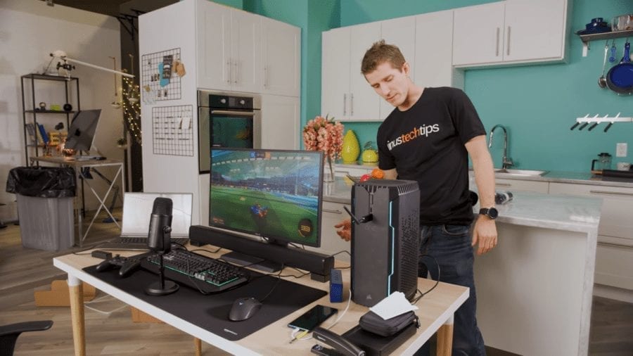 The All Amazon Basics Gaming Battlestation! 15 49 Screenshot