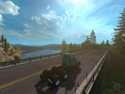 American Truck Simulator: Washington (and Forest Machinery) DLC review - Northward beauty