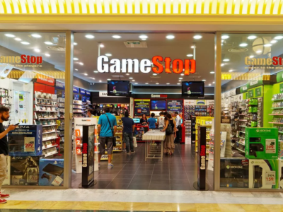 Gamestop, Eb Games Defiant Of Forced Closures, Sees Backlash