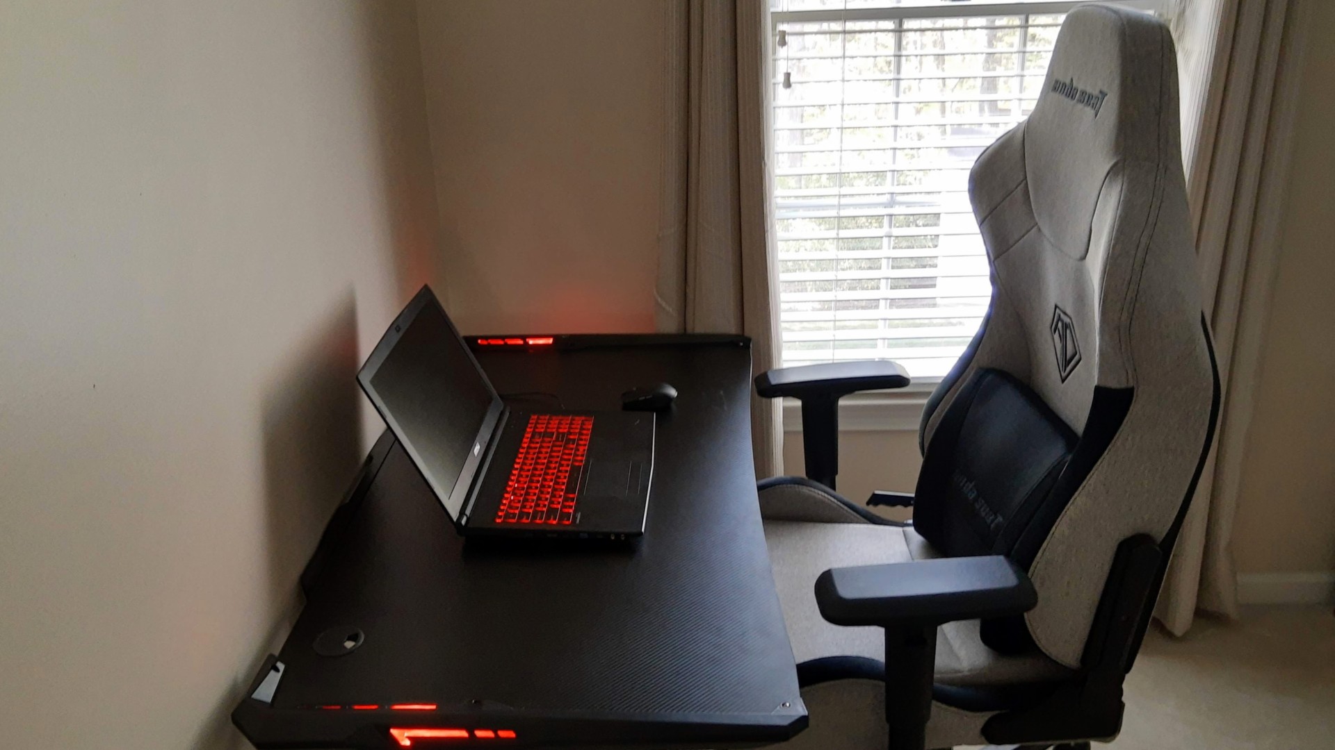 Gaming Chair And Desk