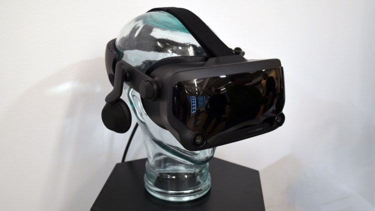 Valve VR headset preview