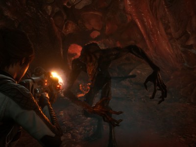 Scars Above Trailer With Gameplay Of Combat Against An Alien