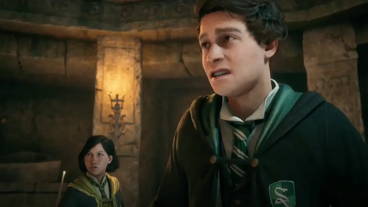 Slytherin Student In New Hogwarts Legacy Trailer