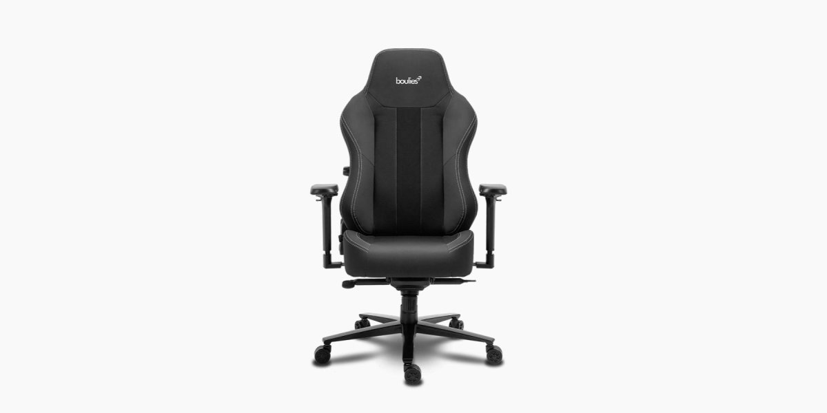 Boulies Master Series gaming chair review Small and comfortable