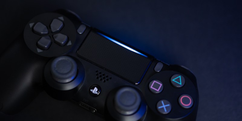 Serie van stapel Brig How to use a PS4 controller on PC | Explained
