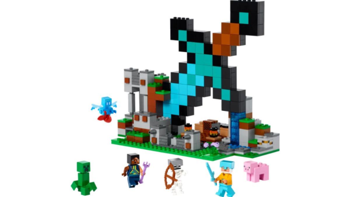 Best Lego Sets For The Gamer In Your Life Minecraft Sword