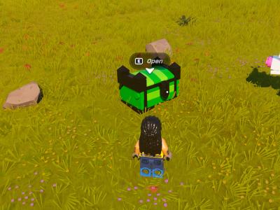 Medium Chest In Lego Fortnite