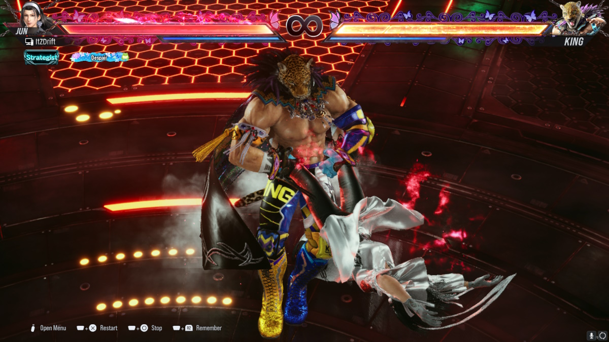 How to break throws in Tekken 8