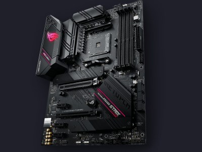 Asus Rog Strix B550 F, a motherboard with PCIe 4.0 and 5.0 slots